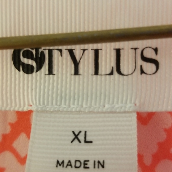 Blouse - Picture 3 of 3